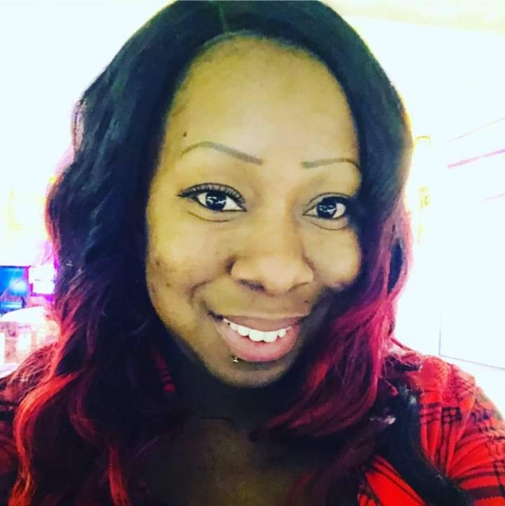 Meet your Posher, Lexi